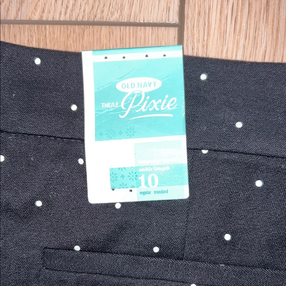 Old Navy Black Pixie Polka Dot Ankle Pants - NWT - Picture 7 of 9